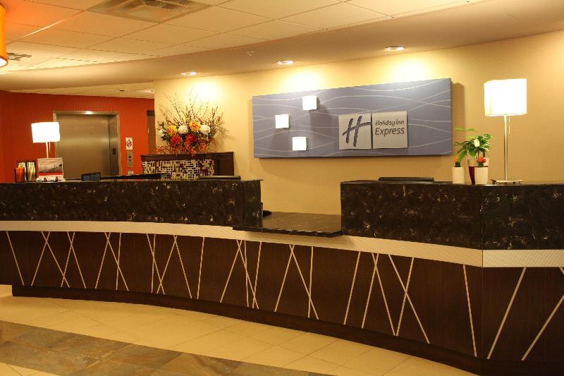 Holiday Inn Express Toledo North By Ihg Exterior photo