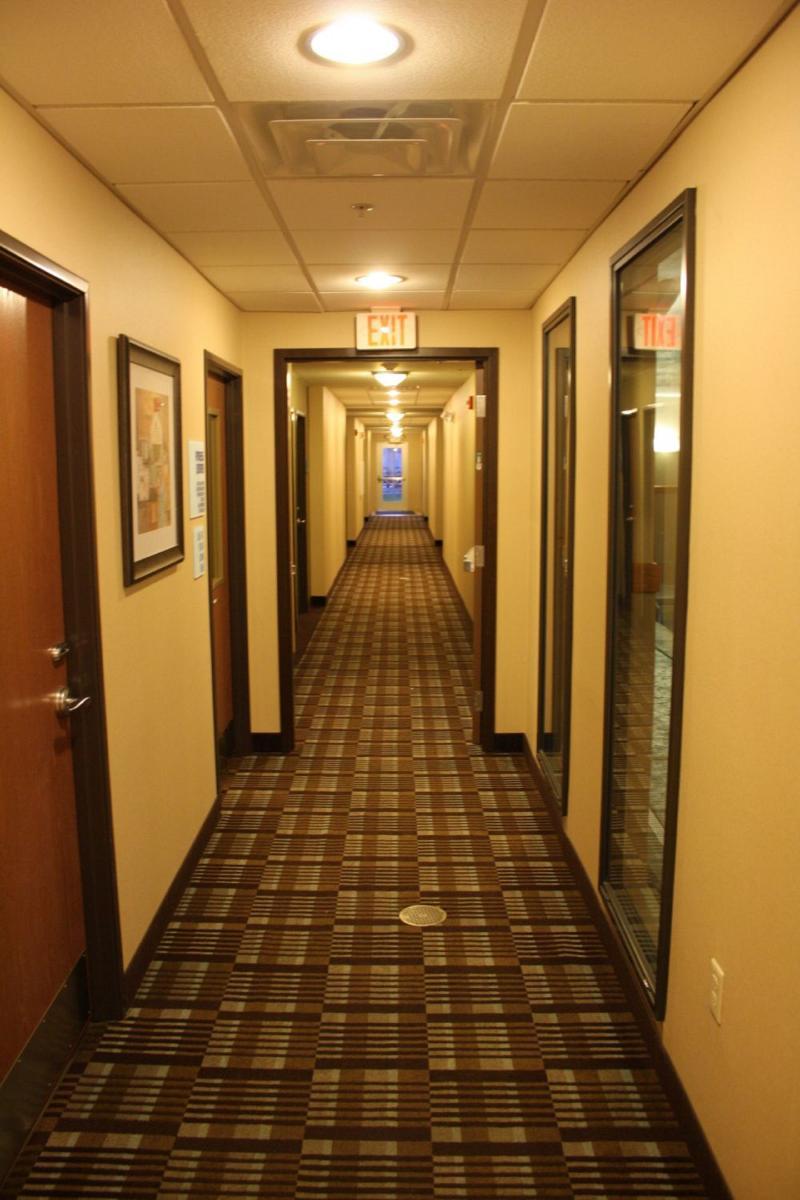 Holiday Inn Express Toledo North By Ihg Exterior photo